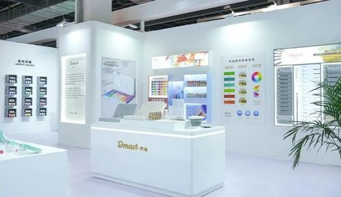 得力攜500余款產品震撼亮相，引領文具零售新潮流